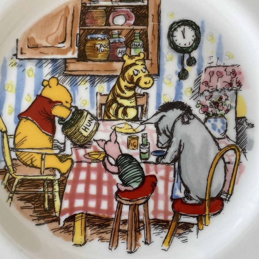 Disney Royal Doulton Winnie the Pooh Dinner Plate - Picture 4 of 4